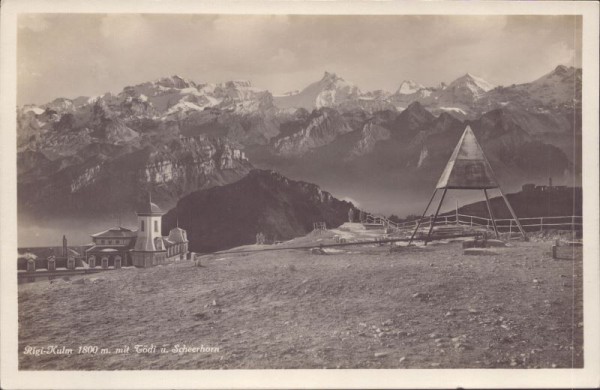 Rigi-Kulm mit Tödi und Scheerhorn