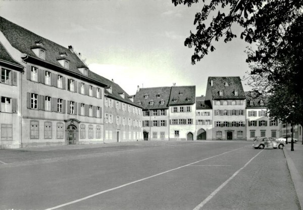 Basel, Münsterplatz Vorderseite