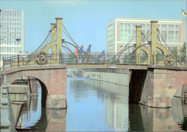Berlin - Hauptstadt der DDR, Jungfernbrücke Vorderseite