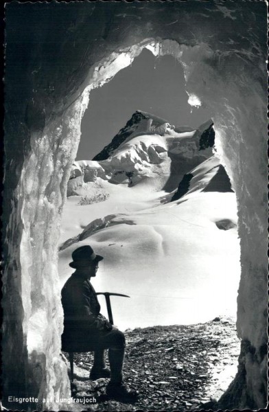 Eisgrotte auf Jungfraujoch Vorderseite