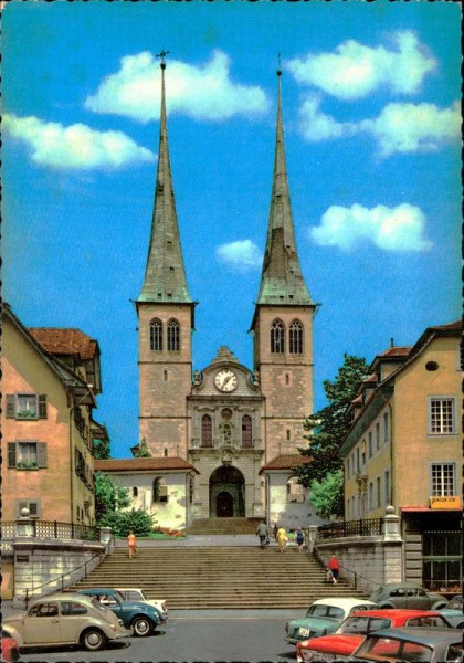 Luzern, Hofkirche Vorderseite