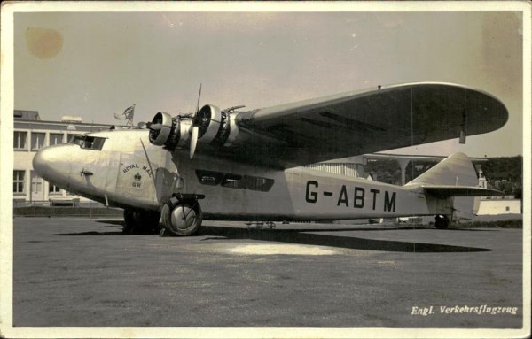 Verkehrsflugzeug Vorderseite