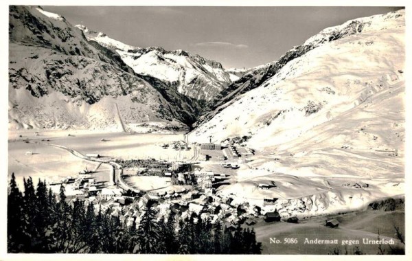 Andermatt gegen Urnerloch Vorderseite