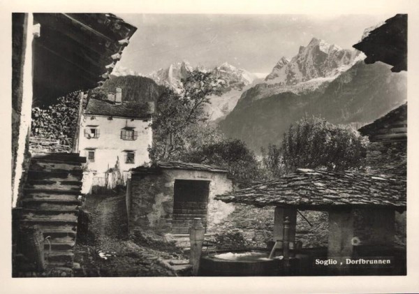 Soglio, Dorfbrunnnen Vorderseite