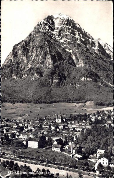Glarus mit Vorderglärnisch Vorderseite