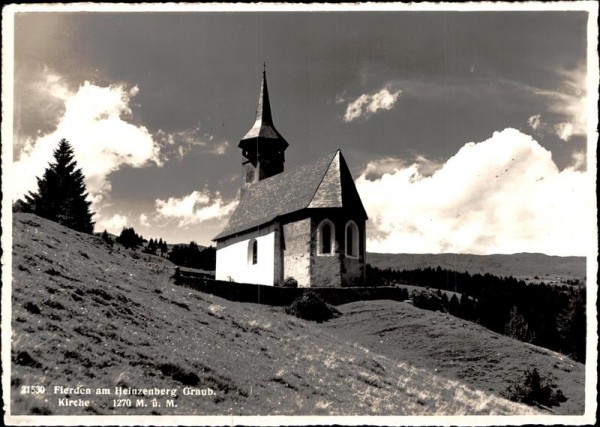 Flerden am Heizenberg Graubünden Kirche Vorderseite