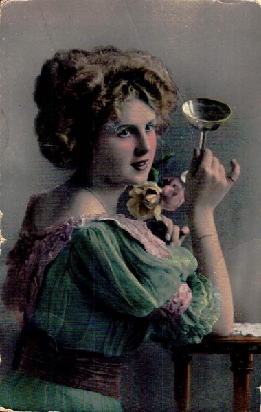 Frau im Grünem Kleid, 1915 Vorderseite