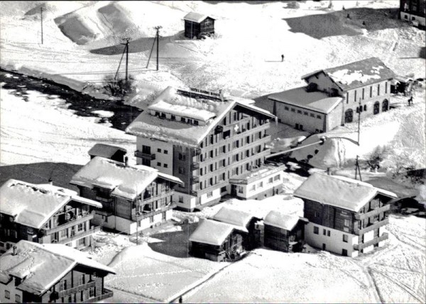 Zermatt, Hotel Biner, Flugaufnahme Vorderseite