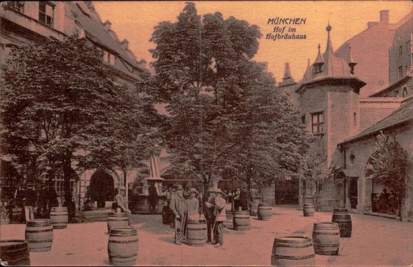 München - Hof im Hofbräuhaus Vorderseite