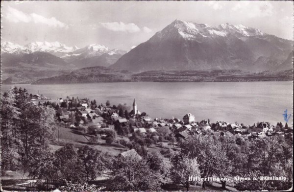 Hilterfingen - Niesen und Blümlisalp