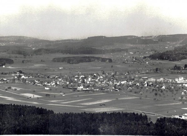 Faraltorf ZH - Flugaufnahmen Vorderseite