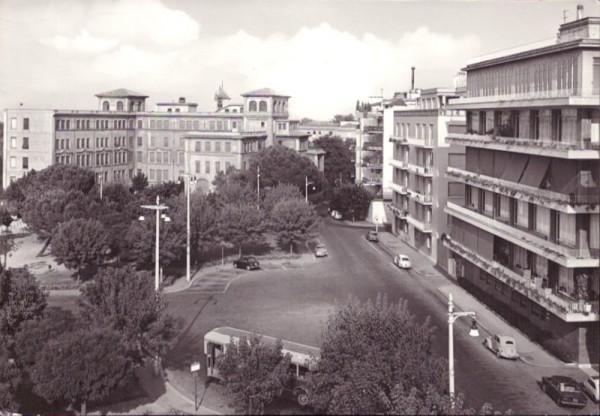 Piazza delle Muse, Roma