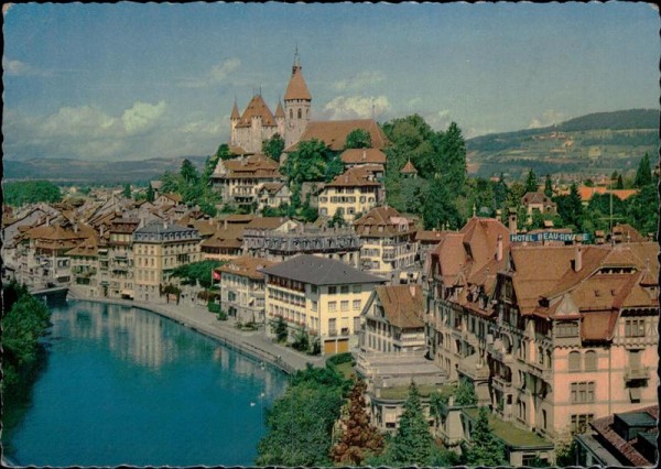 Thun mit Schloss und Kirche Vorderseite