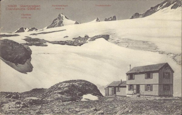 Claridenhütte (2457 m) Vorderseite