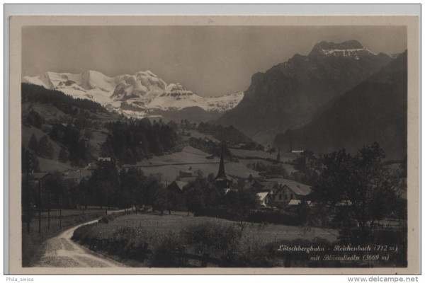 Reichenbach Lötschbergbahn mit Blüemlisalp