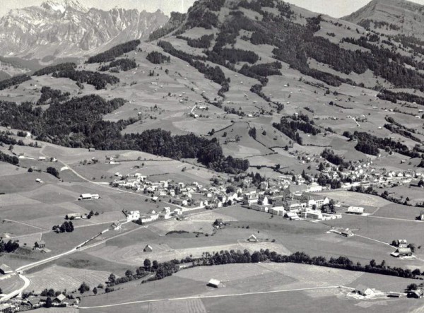 Nesslau SG - Flugaufnahmen Vorderseite