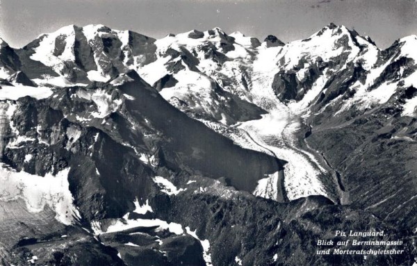 Piz Languard. Blick auf Berninamassiv und Morteratschgletschter Vorderseite