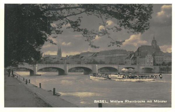 Basel, Mittlere Rheinbrücke mit Münster Vorderseite