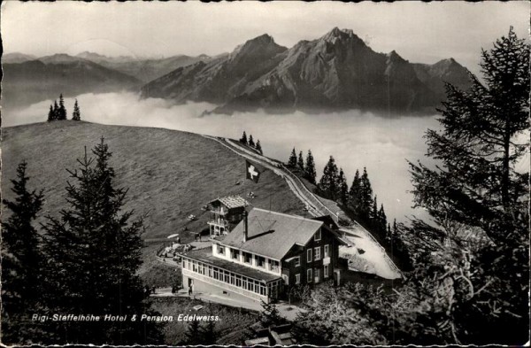 Rigi (1797 m) Vorderseite