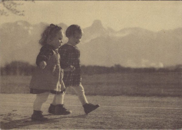 zwei Kinder