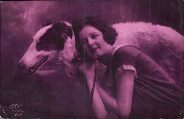 Frau mit Hund Vorderseite