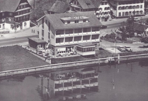 Seehotel Drei Könige, Küssnacht am Rigi  -  Flugaufnahmen Vorderseite