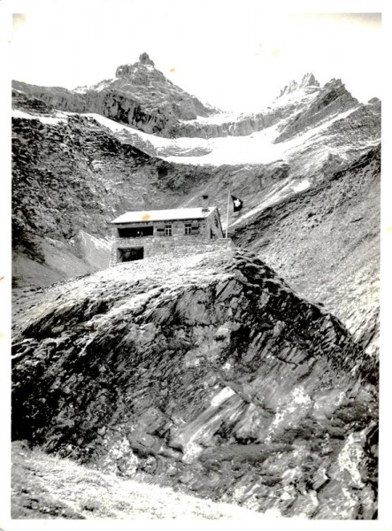 Martinsmadhütte bei Elm Vorderseite