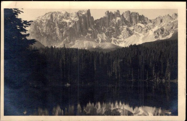 Lago Carezza Vorderseite