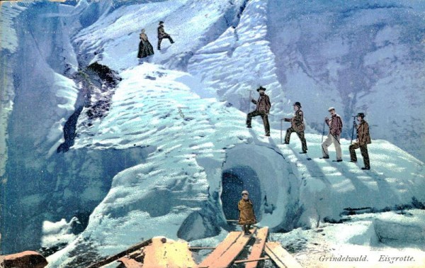 Grindelwald, Eisgrotte Vorderseite