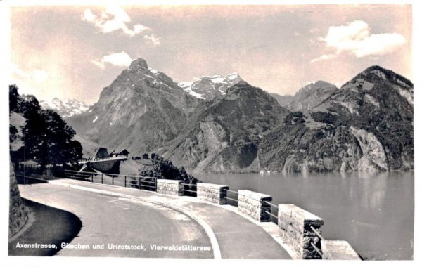 Axenstrasse mit Gitschen und Urirotstock. Vierwaldstättersee Vorderseite