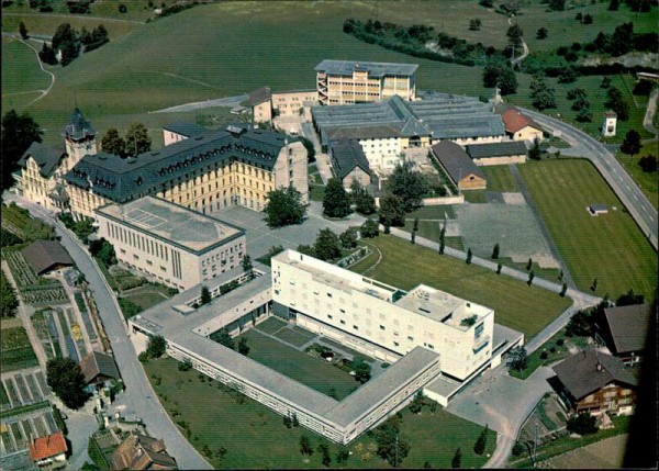 unbekannte Liegenschaft Vorderseite