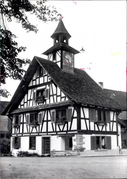 Aesch Vorderseite