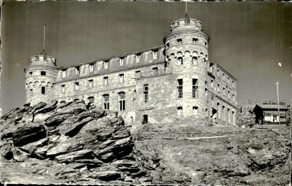 Kulm-Hotel Gornergrat, Zermatt Vorderseite