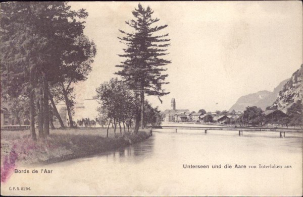 Unterseen und die Aare