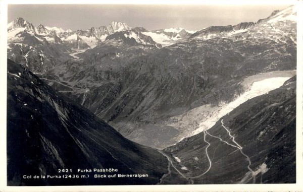 Furka-Passhöhe, Col de la Furka, Blick auf Berneralpen Vorderseite