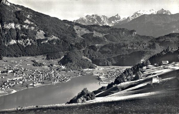 Lungern mit den Berneralpen Vorderseite