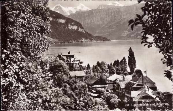 Gunten mit Eiger Mönch und Jungfrau