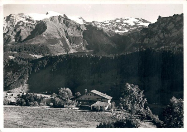 Haus Grüssboden, Engelberg Vorderseite