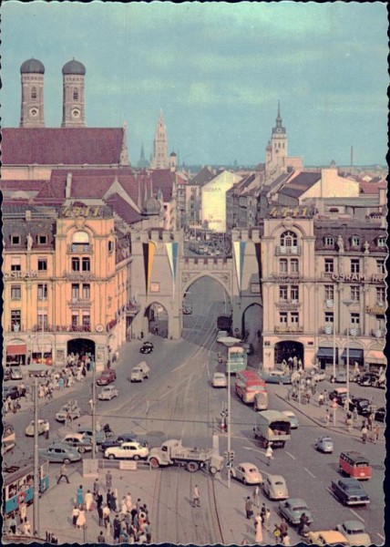 München, Stachus mit Karlstor Vorderseite