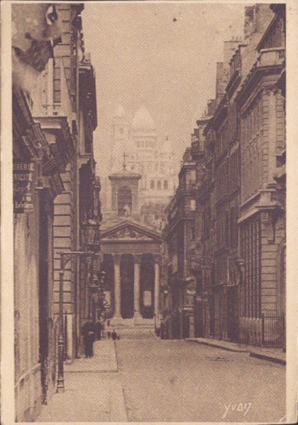 La Sacré-Coeur vu de la Rue Laffitte, Paris