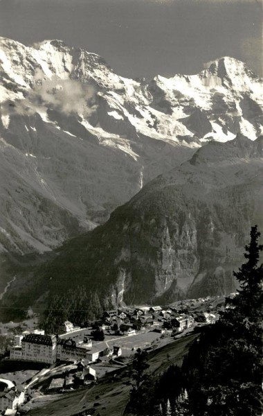 Mürren mit Grosshorn u. Breithorn Vorderseite