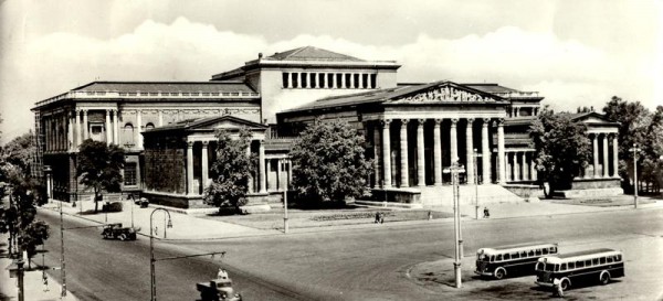 Budapest, Museum der Bildenden Künste Vorderseite