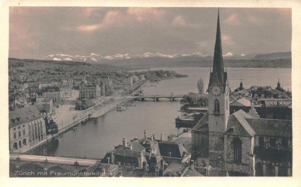 Zürich mit Fraumünsterkirche Vorderseite