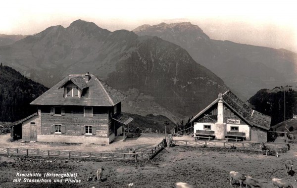 Kreuzhütte (Brisengebiet) mit Stanserhorn und Pilatus Vorderseite
