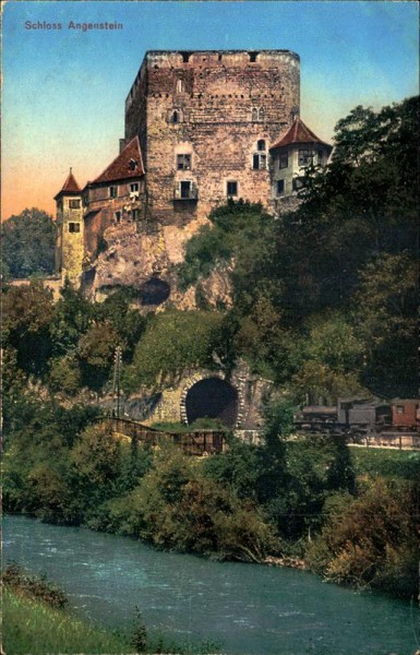 Schloss Angenstein Vorderseite