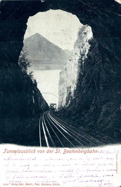 Tunnelausblick von der St. Beatenbergbahn Vorderseite