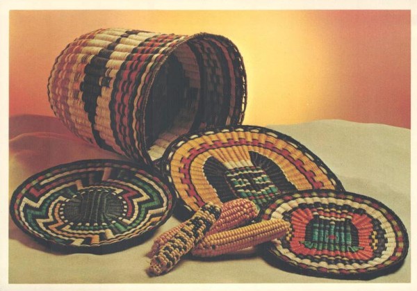 Hopi Wicker Baskets Vorderseite