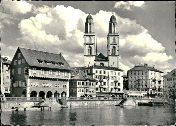 Zürich - Partie an der Limmat mit Grossmünster Vorderseite