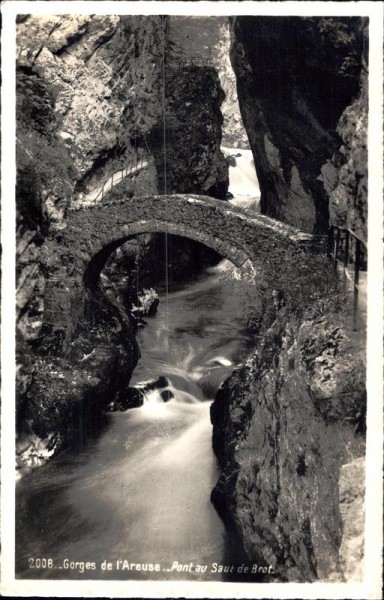 Gorges de l'Areuse. Pont au Saut de Brot Vorderseite