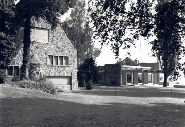 Park im Grüene, Rüschlikon ZH, Steinhaus und Gottlieb-Duttweiler-Institut Vorderseite